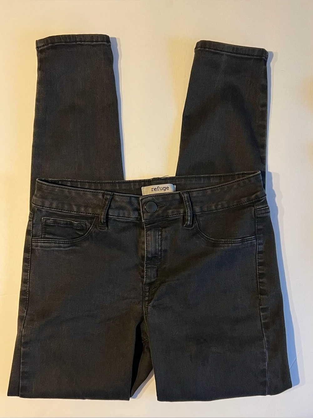 Refuge Women’s Black Mid-Rise Skinny Jeans Size 6